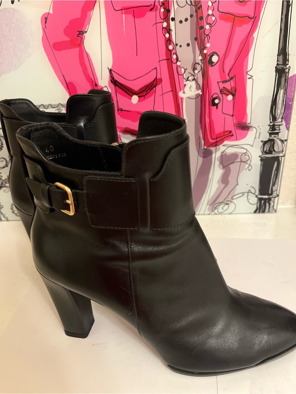 Tod's Stunning Black Leather Ankle Boots • Size 40 (US 9-9.5) • Worn 2x!